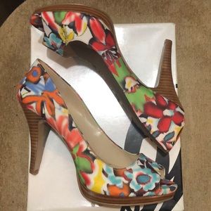 Nine West Heel